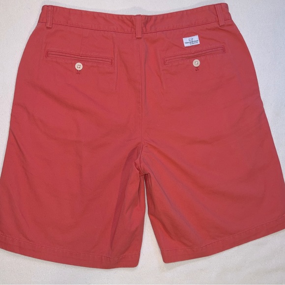 Vineyard Vines Shorts - Picture 2 of 3